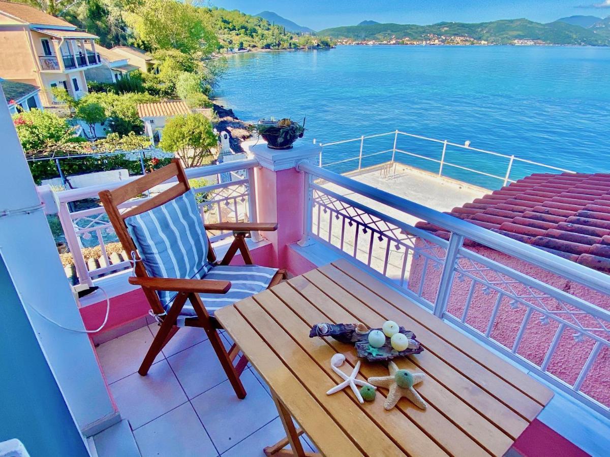 Seafront Villa Ourania Mesongí Eksteriør bilde