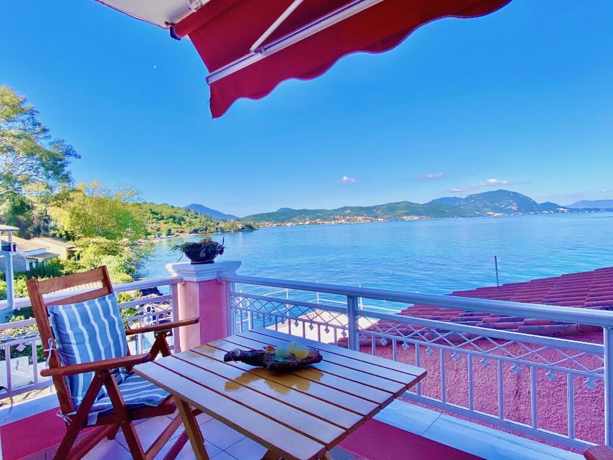 Seafront Villa Ourania Mesongí Eksteriør bilde